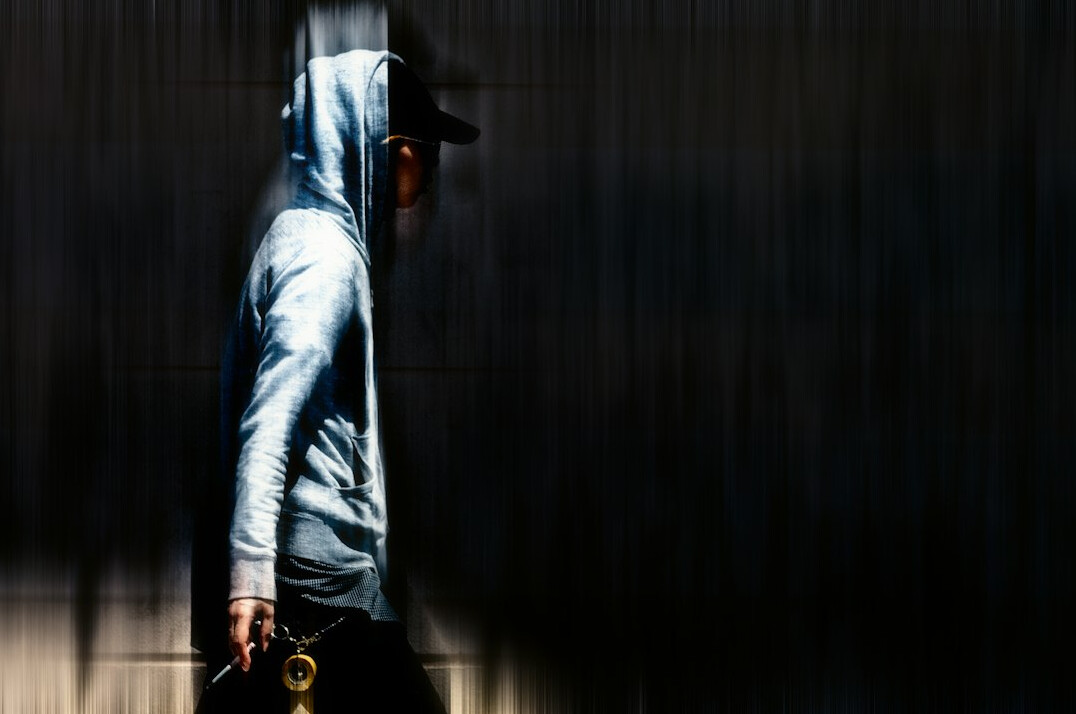 detective following suspect